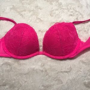 Pink Brand , pink bra